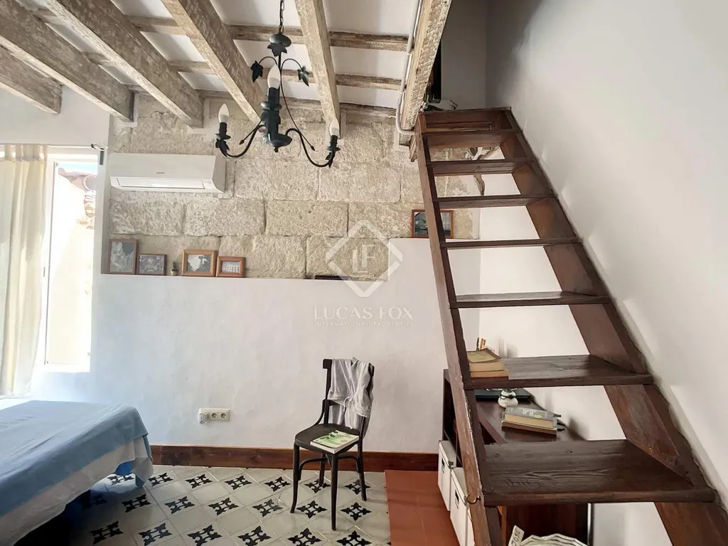 Stanze - Renovated Townhouse with Terraces in Mahón