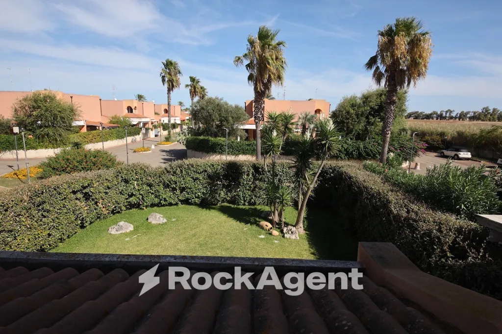 Jardin - Villa with Private Garden in Brindisi