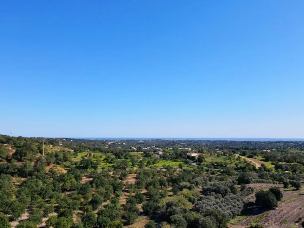 Aed - Building Land with Planning Permission in Estoi