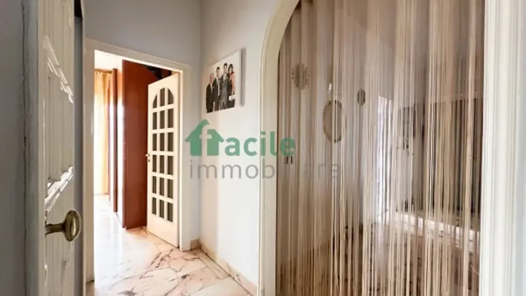 Hallway - Spacious Trilocale with Terraced Balcony in Afragola