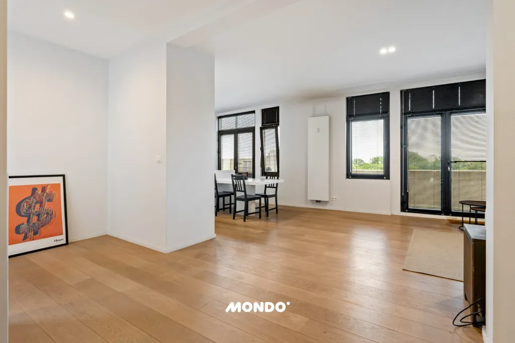 Elutuba - Penthouse with Panoramic View in Antwerp