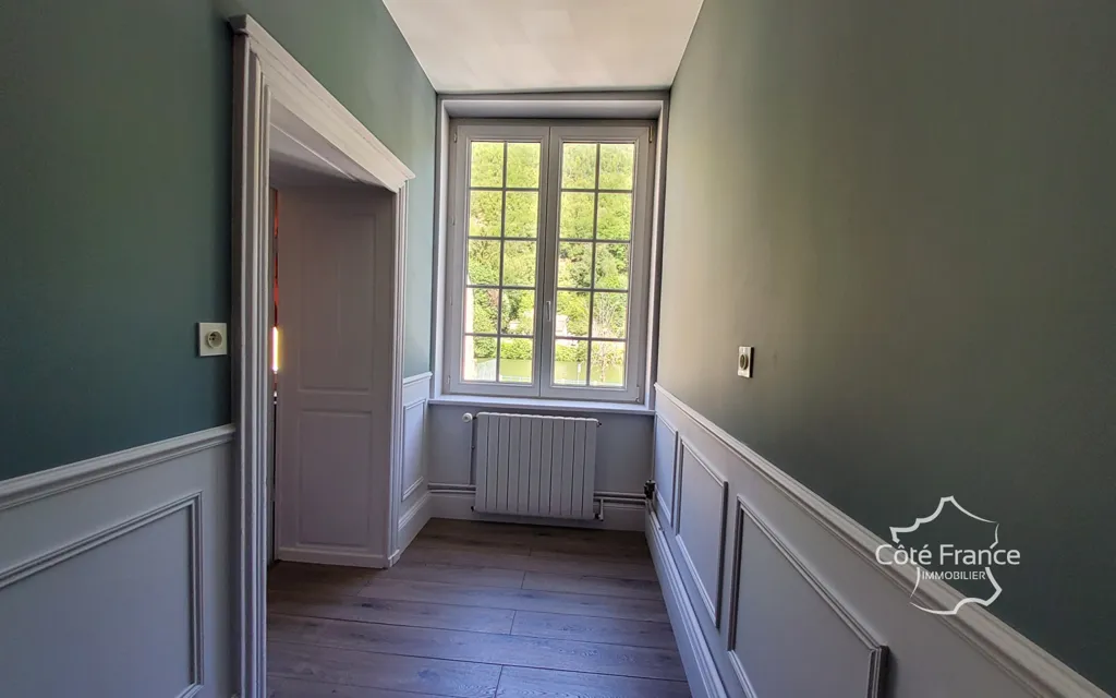 Hallway - 4-Bedroom House with Garden in Monthermé