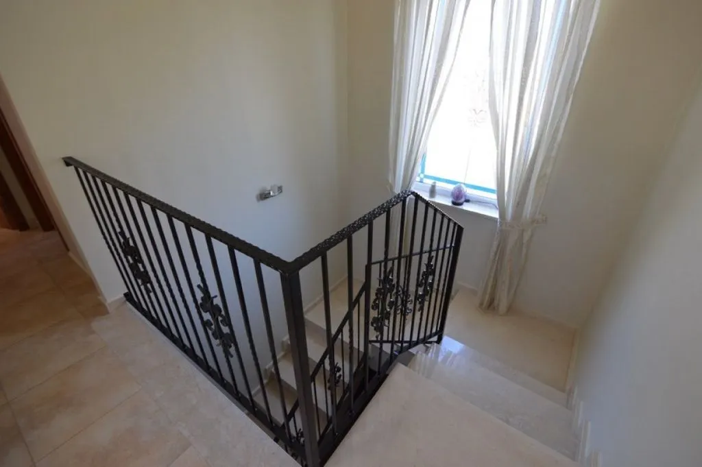 Toad - Luxury Villa with Pool in Cabo Roig, Valencia