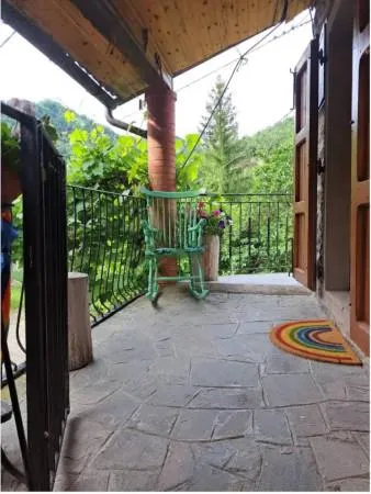 Rõdu - Casale with Loggia in Firenzuola