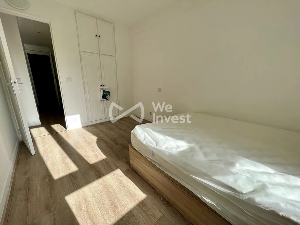 Magamistoad - Modern 4-Piece Flat with Private Parking in Colombes