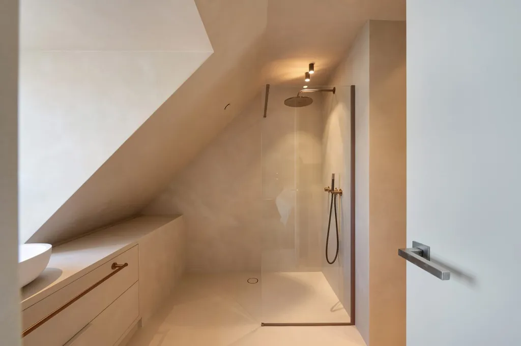 Salles de bain - Penthouse Ensoleillé avec Terrasses à Knokke