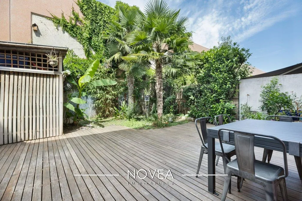 Terrasse - Maison Familiale avec Jardin dans le Quartier République à Villeurbanne
