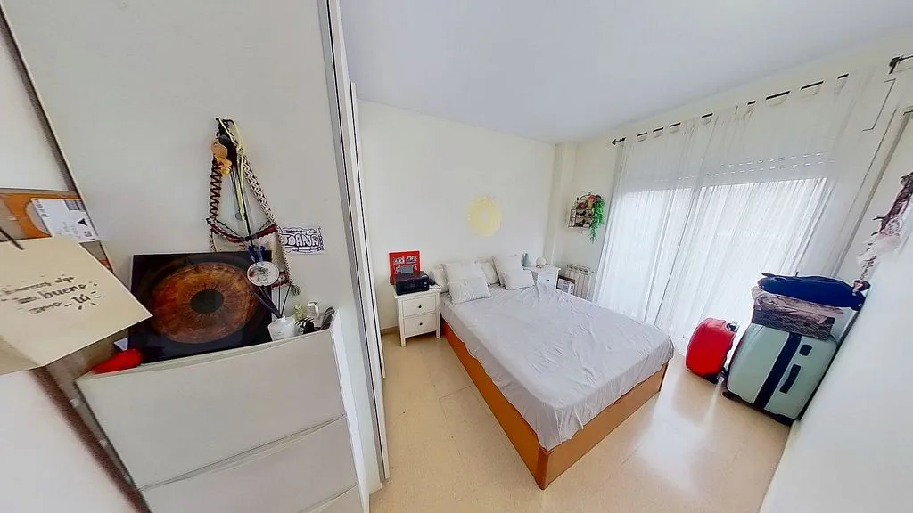 Chambres - Bright Apartment with Balcony in Eixample