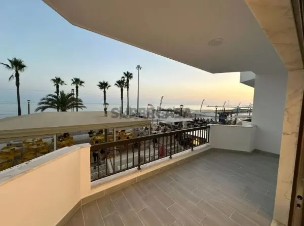 Balcony - 3-Bedroom Flat with Sea View in Loulé