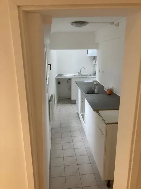 Köök - 3-Bedroom Apartment in Chartres