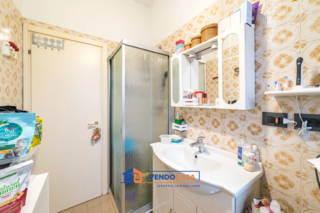 Salles de bain - Quadruplex Apartment with Balcony in Carmagnola