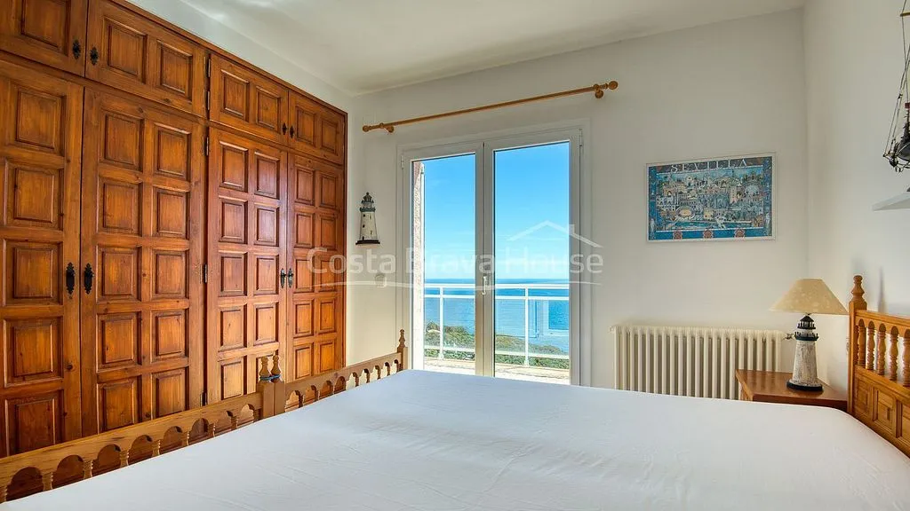 Schlafzimmer - Villa with Pool and Sea Views in Sa Tuna
