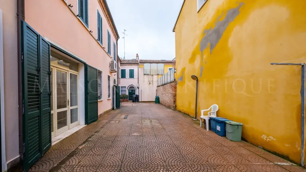 Jardin - Terraced Villa with Central Location in Comacchio