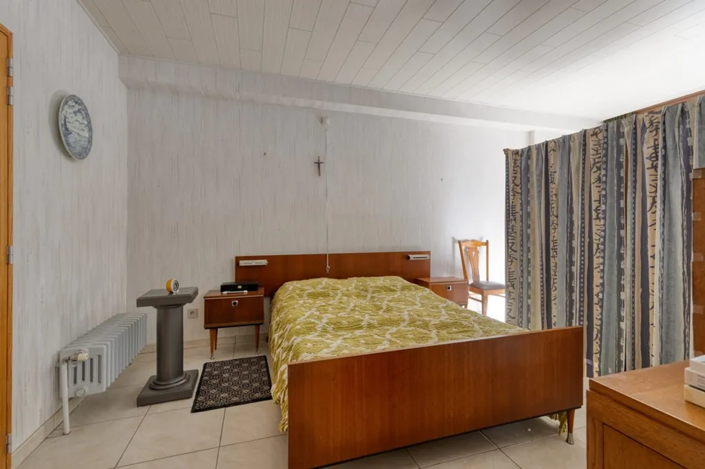 Half-Open House with Garden in Zarren Centre