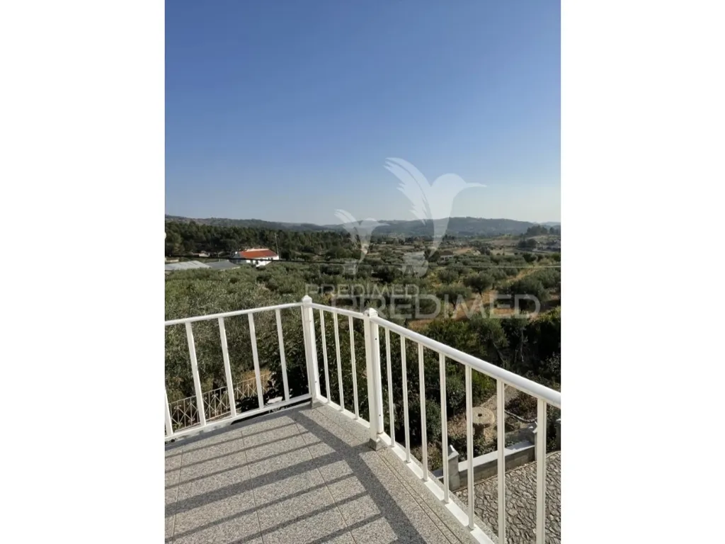Terrass - Renovated House with Terrace in Carvalhal