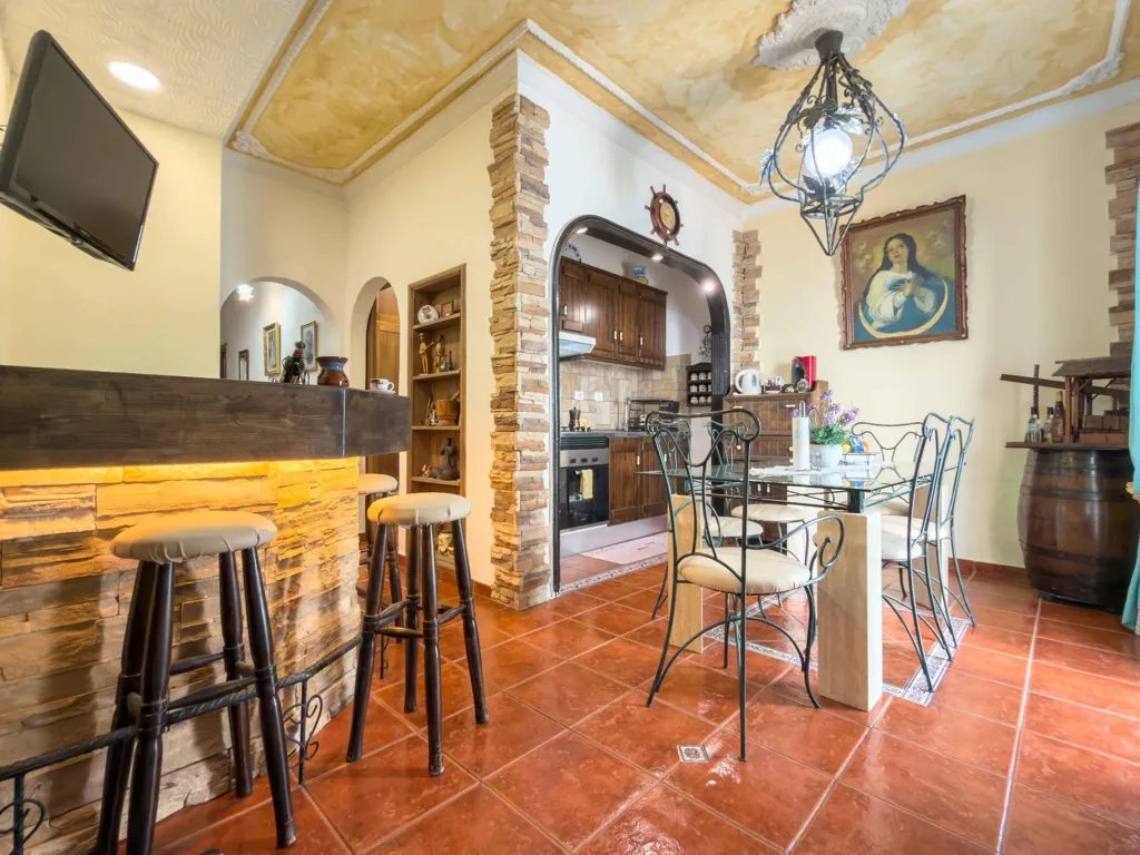 dining_room