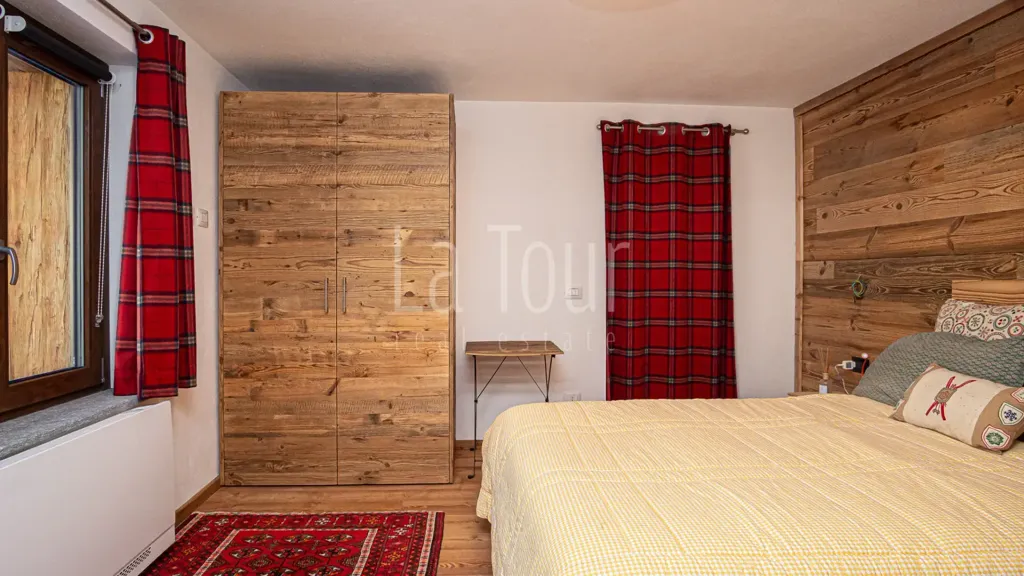 Camere da letto - Villa a schiera ristrutturata con giardino a Cogne