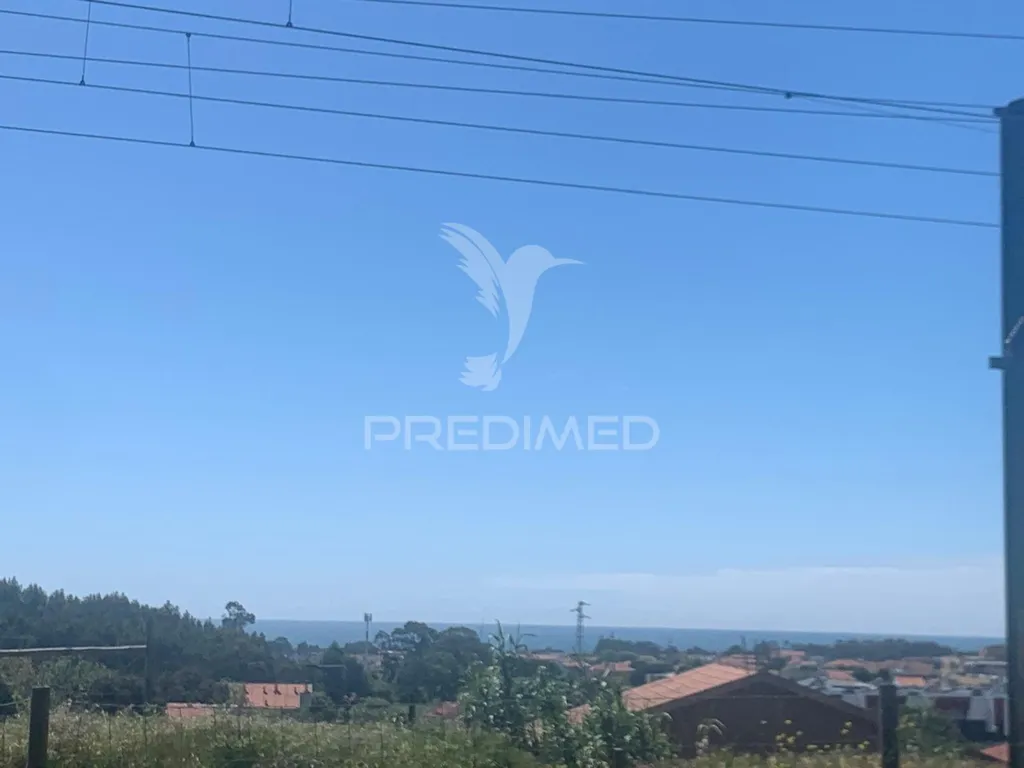 Aed - Development Land with Solar Exposure in Madalena