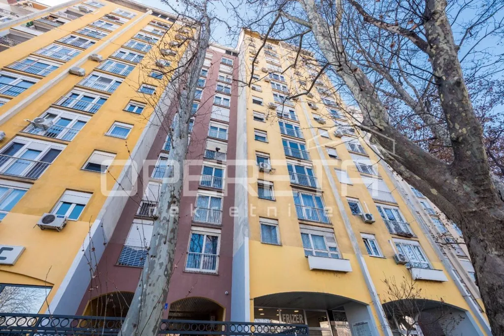 Välivaade - Three-bedroom Apartment with Central Heating in Zagreb