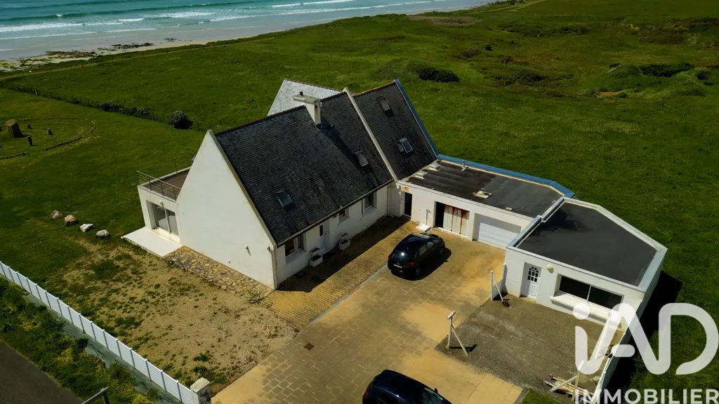 Vue aérienne - Maison Front de Mer avec Accès Privé à Plovan