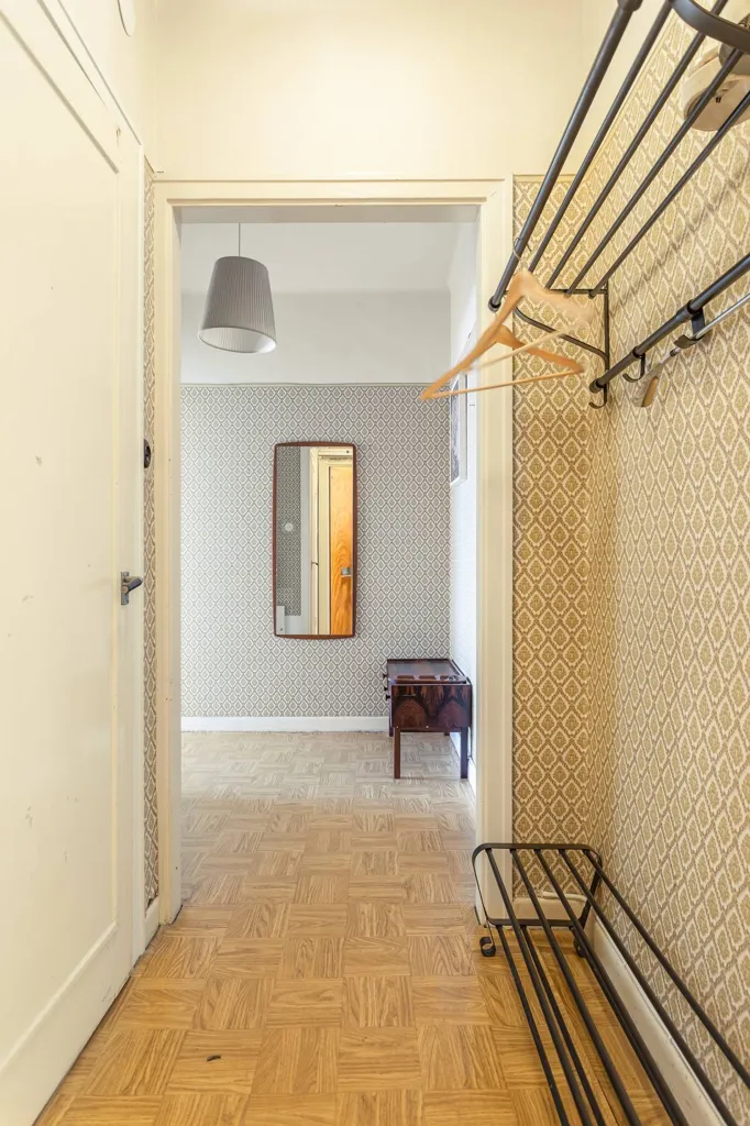 Entrée - Charming 2-Bedroom Flat with High Location in Råsunda