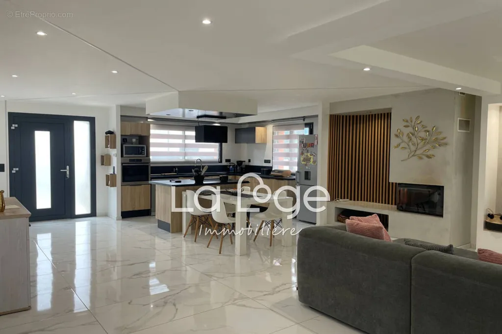 Soggiorno - New House with Pool in La Saulce