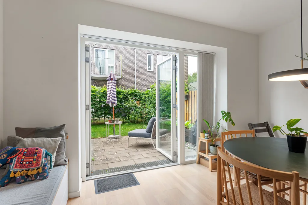 Sala da pranzo - Modern Rowhouse with Garden in Ørestad
