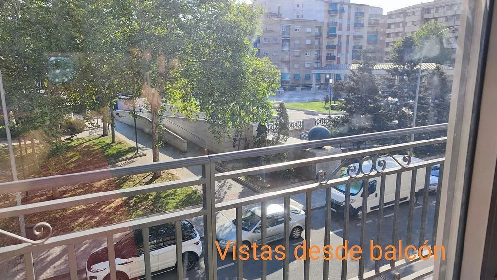 Balcon - Student Flat with Balcony in Delicias