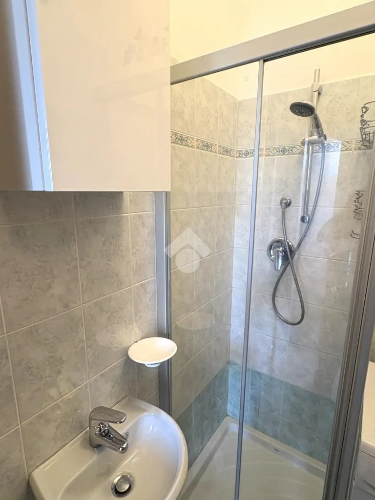 Vannitoad - Modern Flat with Terrace in Senago