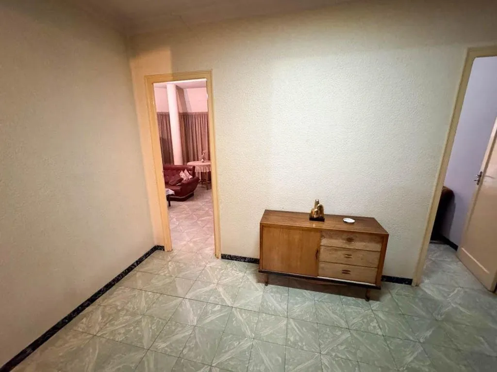 Entrée - Luxury Apartment Complex with Development Potential in Crevillent