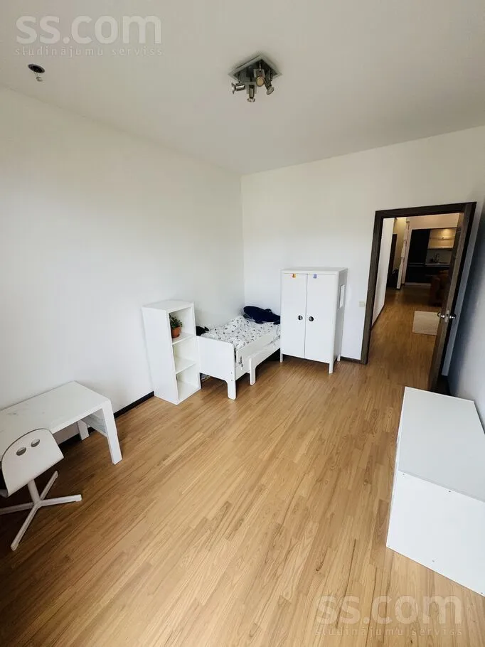 Chambres - 3-Bedroom Apartment with Terrace in Mārupe