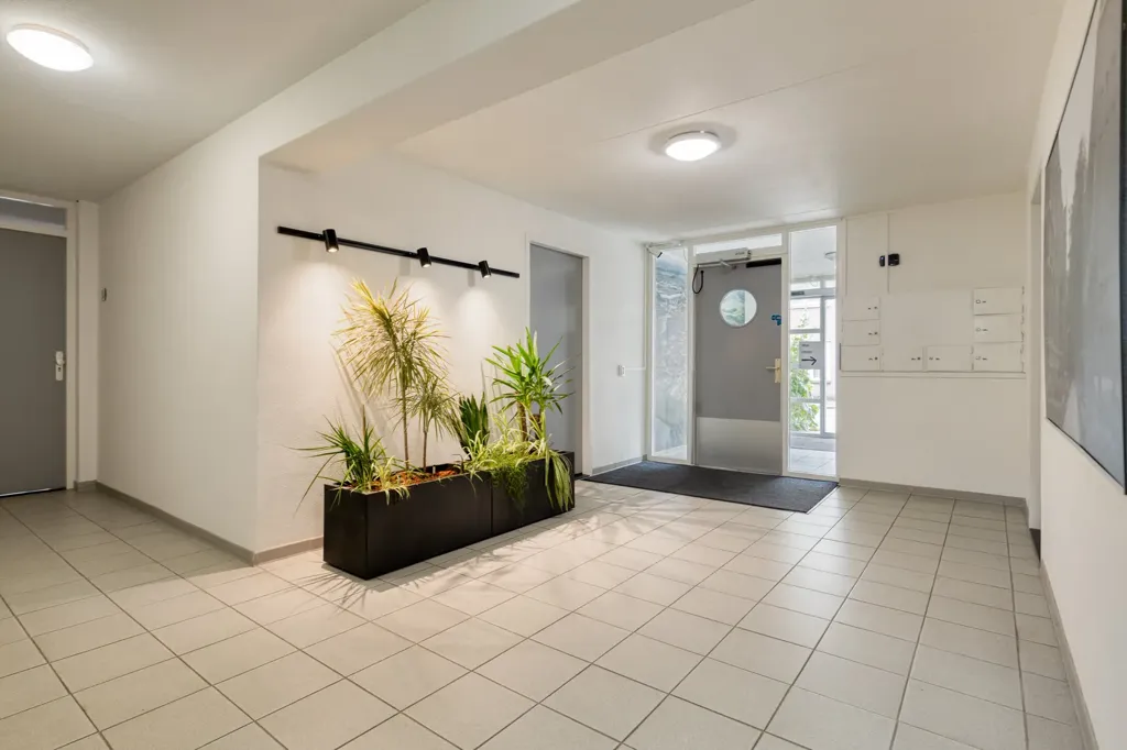 Entrée - Galerij Flat with Balcony in Hulst Centre