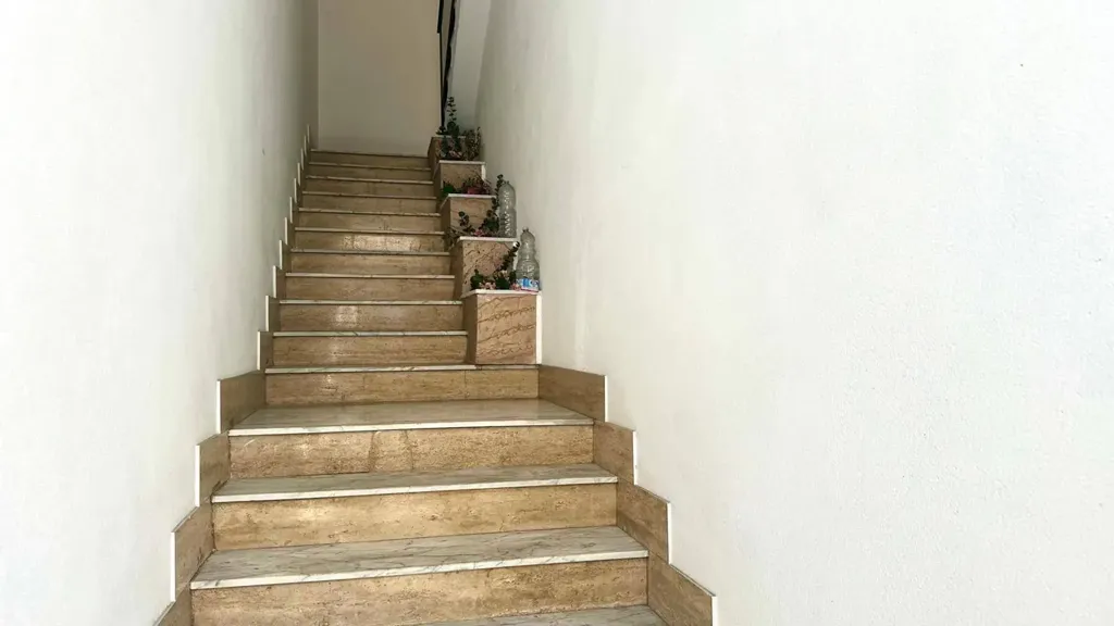 Pièces - 9-Room Apartment in Palermo's Historic Centre