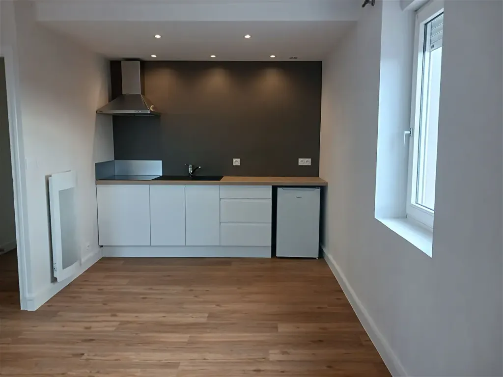 Köök - Renovated Studio with Parking in Cholet