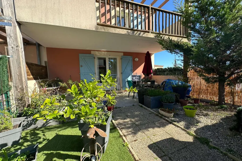 Garden - Terraced House with Garden in Lezignan