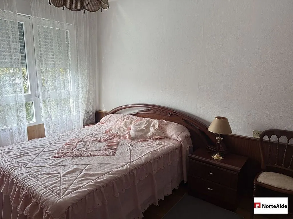 Chambres - Apartment with Balcony and Terrace in Arrontegi Centre