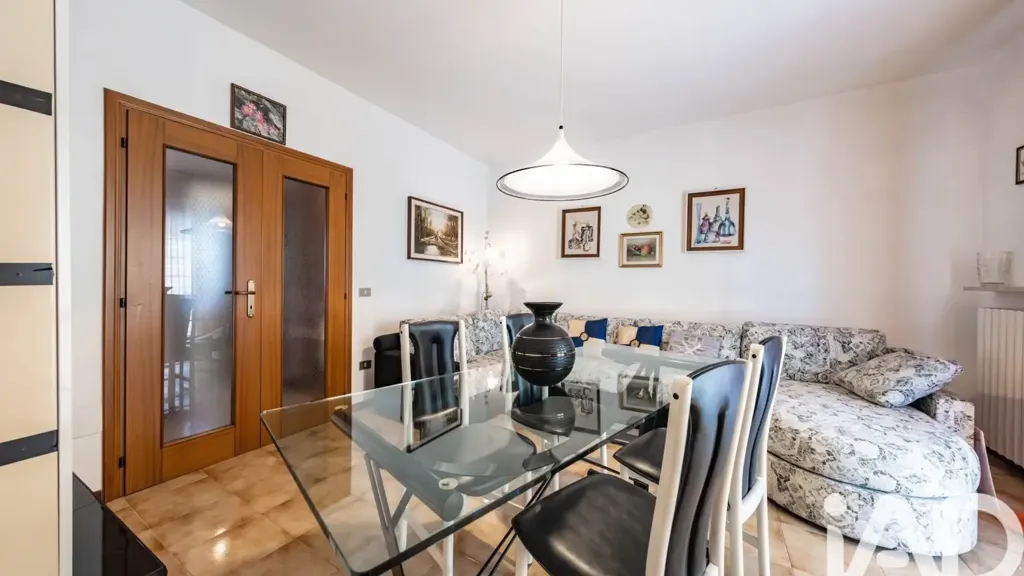 Salle à manger - Villa with Courtyard in Massa Fiscaglia