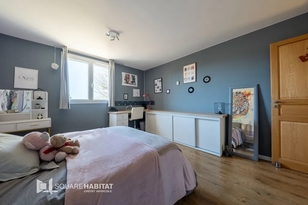Chambres - Maison avec Piscine et Vue Verdoyante à Saint-Geniès-Bellevue