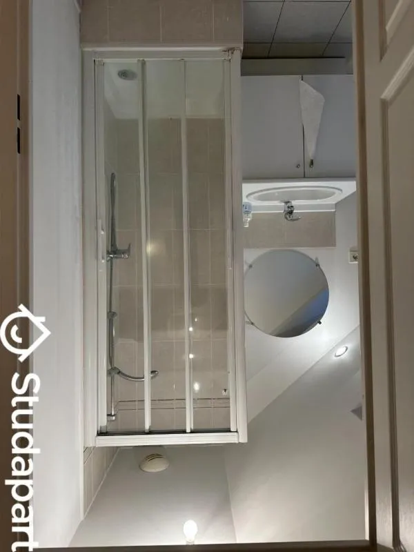 Salles de bain - Appartement Duplex avec Terrasse à Angers