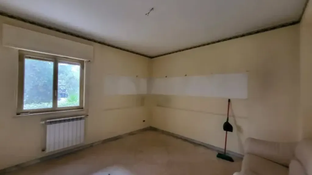 other_room