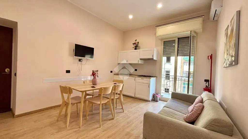 Séjour - Modern Flat with Balconies in Poggioreale, Naples