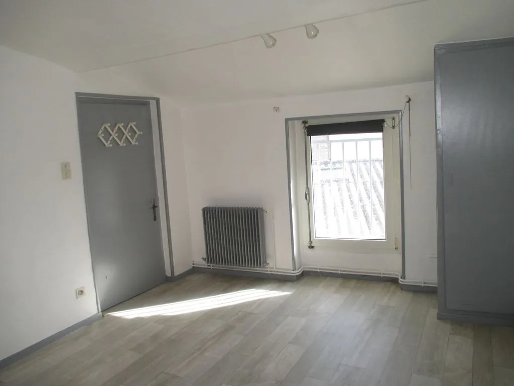 Pièces - Immeuble de Rapport en Centre-ville d'Agen