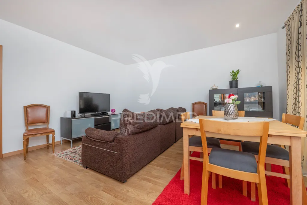 Séjour - Renovated T3 Flat with Garden in Ermesinde