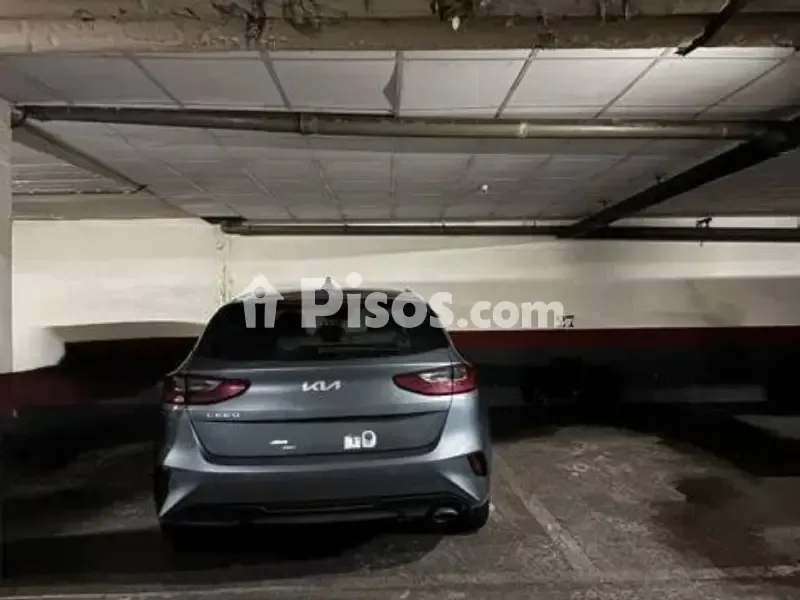 Garage - Spacious Apartment with Terrace in El Torreón