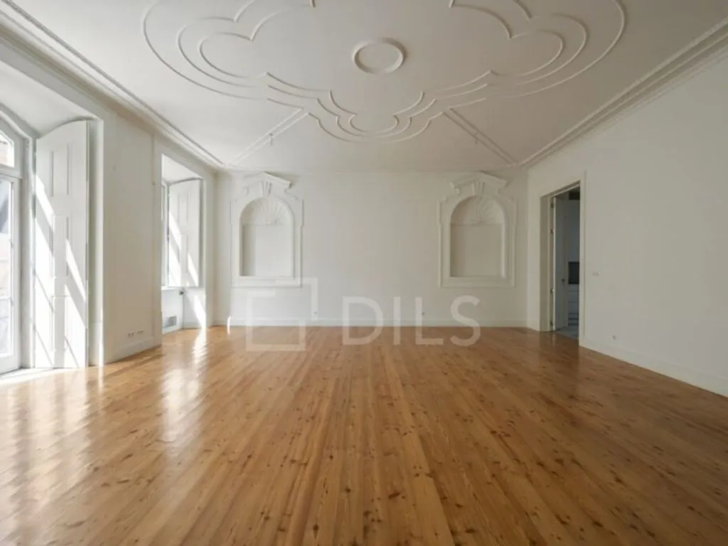 Living Room - Luxury Apartment in Palacio Schindler, Lisbon