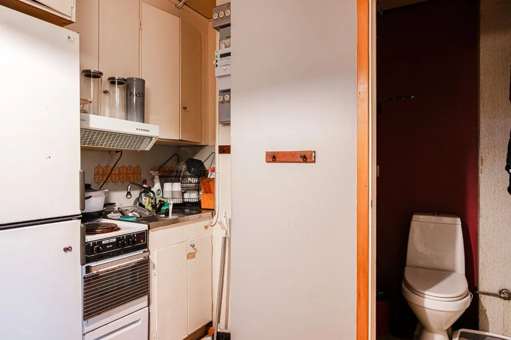 Cuisine - Multi-Unit Property with Parking in Herrljunga