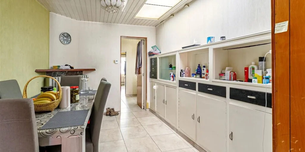 Söögituba - Renovatable Family Home in Mol
