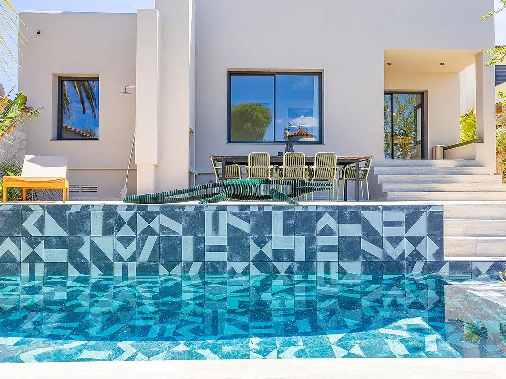 Pool - Contemporary Villa with Private Mooring in Empuriabrava