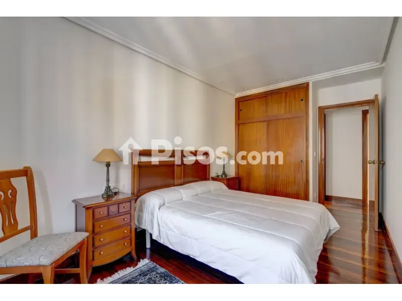 Magamistoad - Furnished Flat with Balcony in Donostia