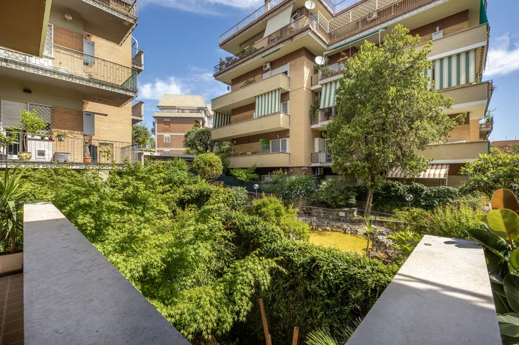 Giardino - Apartment with Terrace in Talenti, Rome
